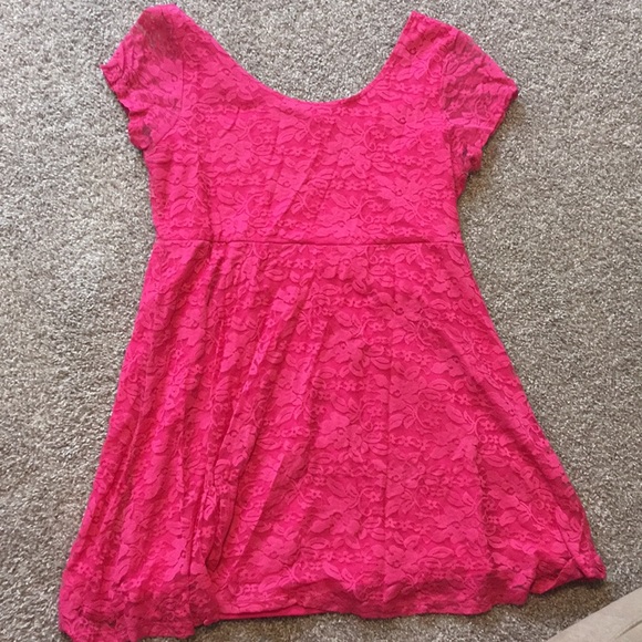 Loud hot pink dress - Picture 3 of 5